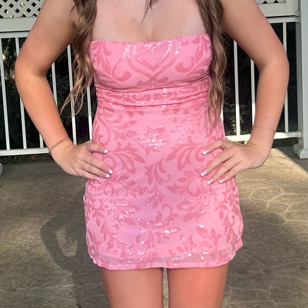 Windsor Pink Strapless Homecoming Mini Dress